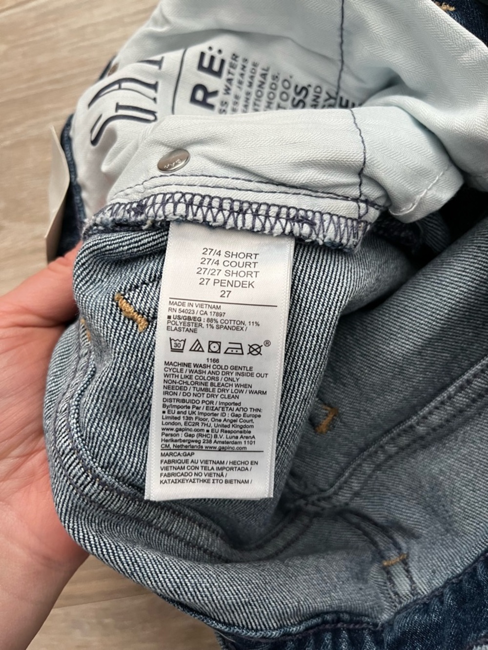 NWT GAP Women’s High Rise ’90s Slim Straight Jeans Medium Wash - Size 27 Petite - Picture 3 of 7